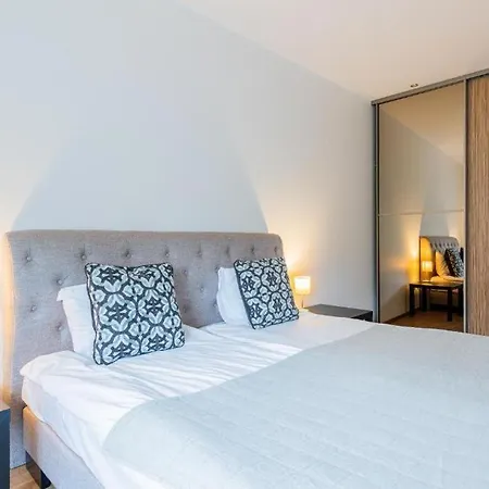 Center Bright For 3 People Tallinn